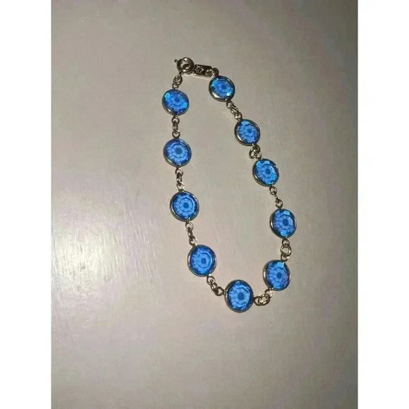 Vintage Gold Tone Light Blue Crystal Bracelet - Picture 1 of 4